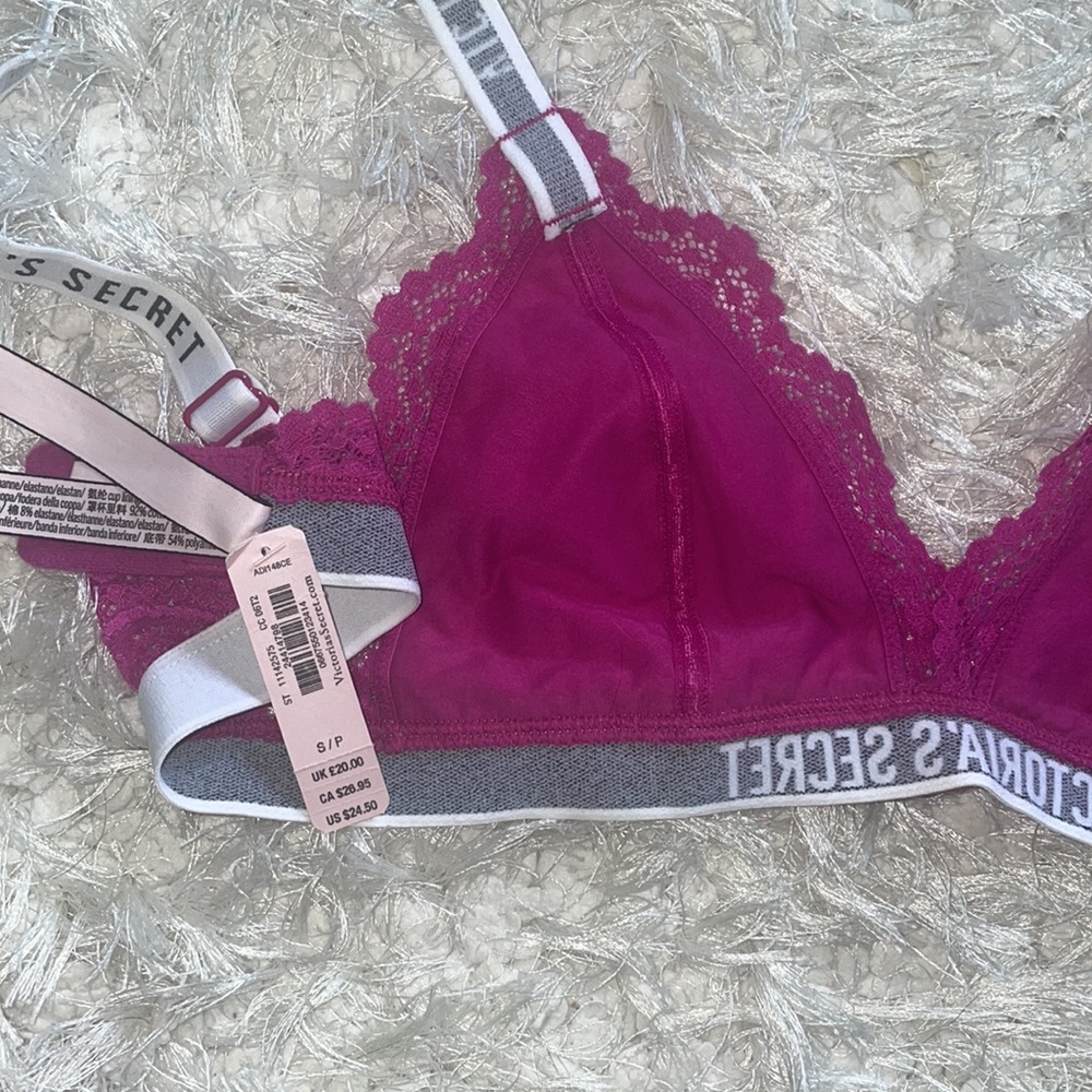 Victoria Secret Bra - Picture 3 of 3